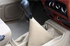 2013款 2.4L 四驱 MT 汽油标准型 内饰
