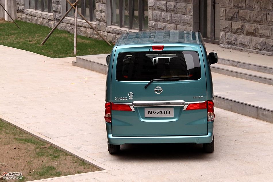 NV200
