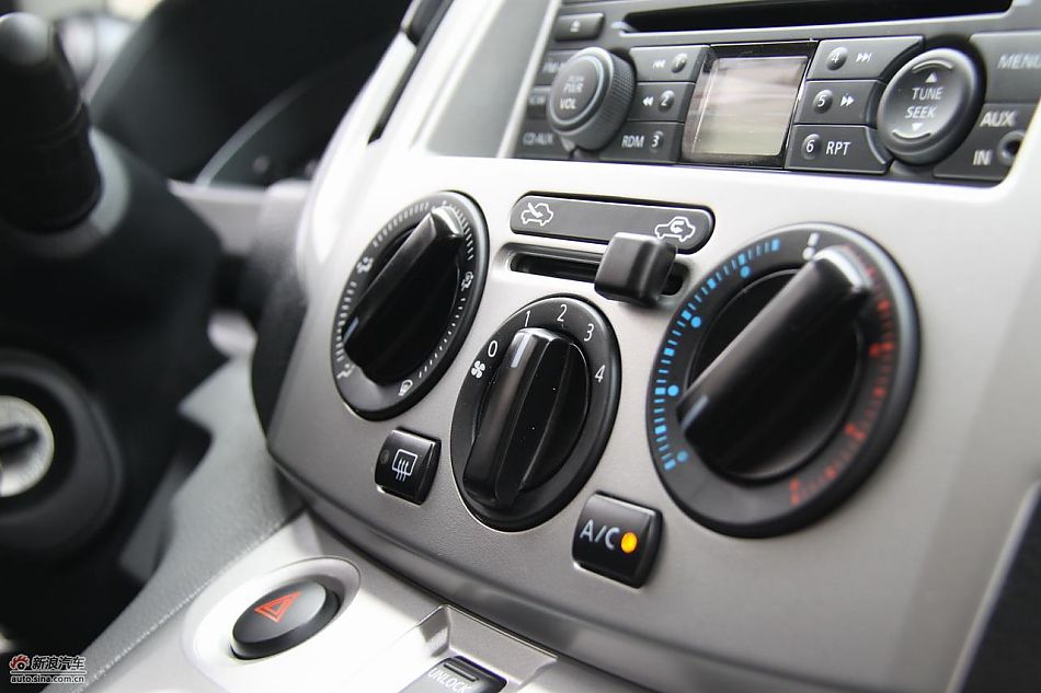 NV200