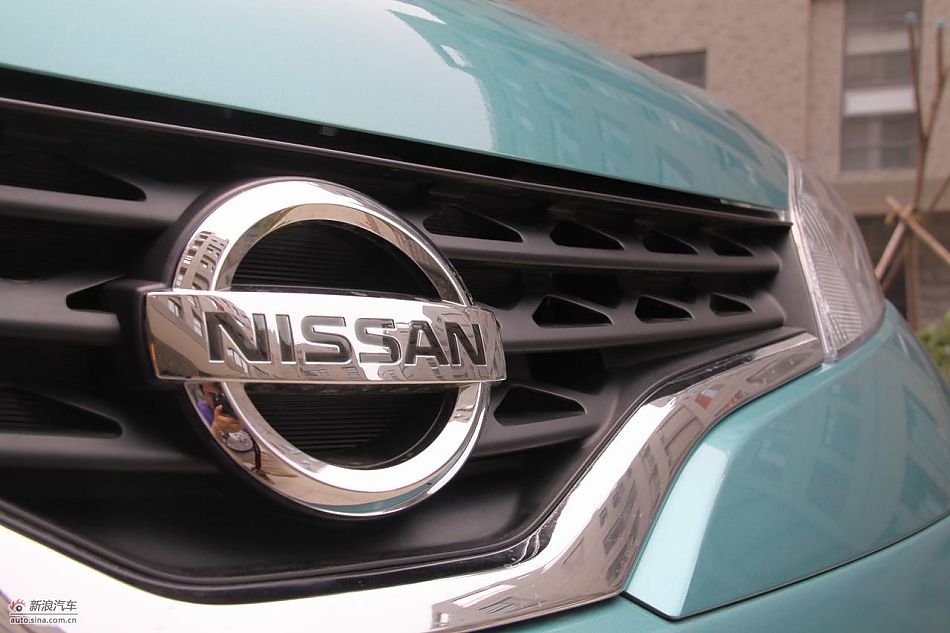 NV200