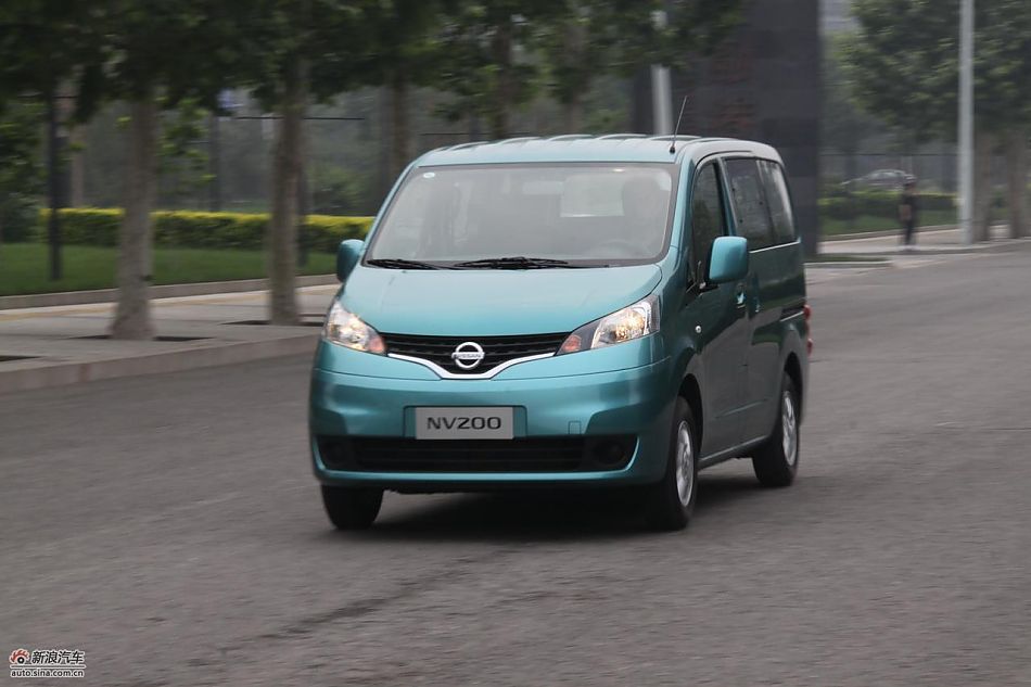 NV200