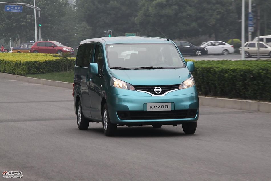 NV200