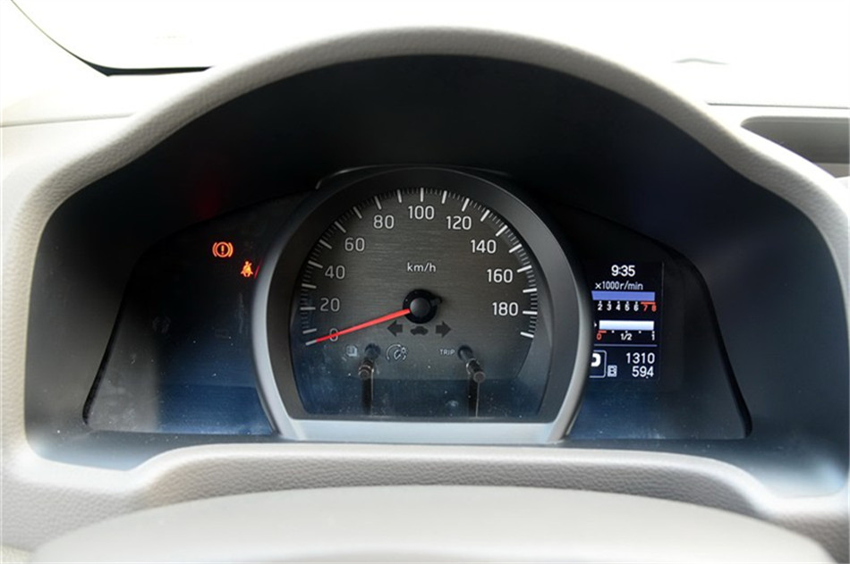 2014NV200 1.6LԶ IV