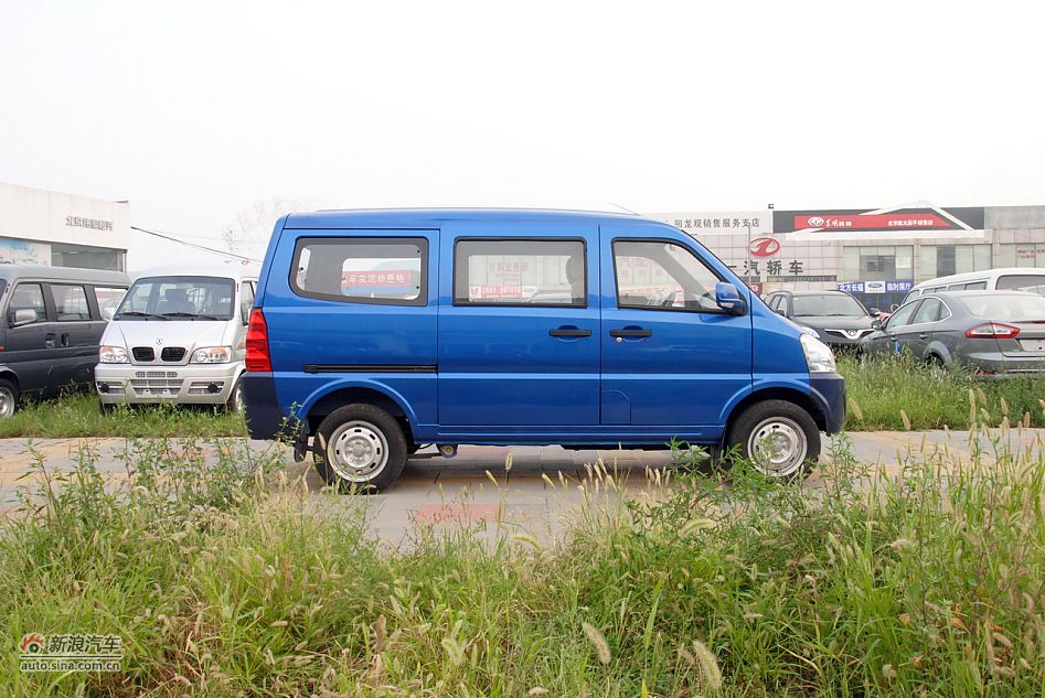 2011̩V10