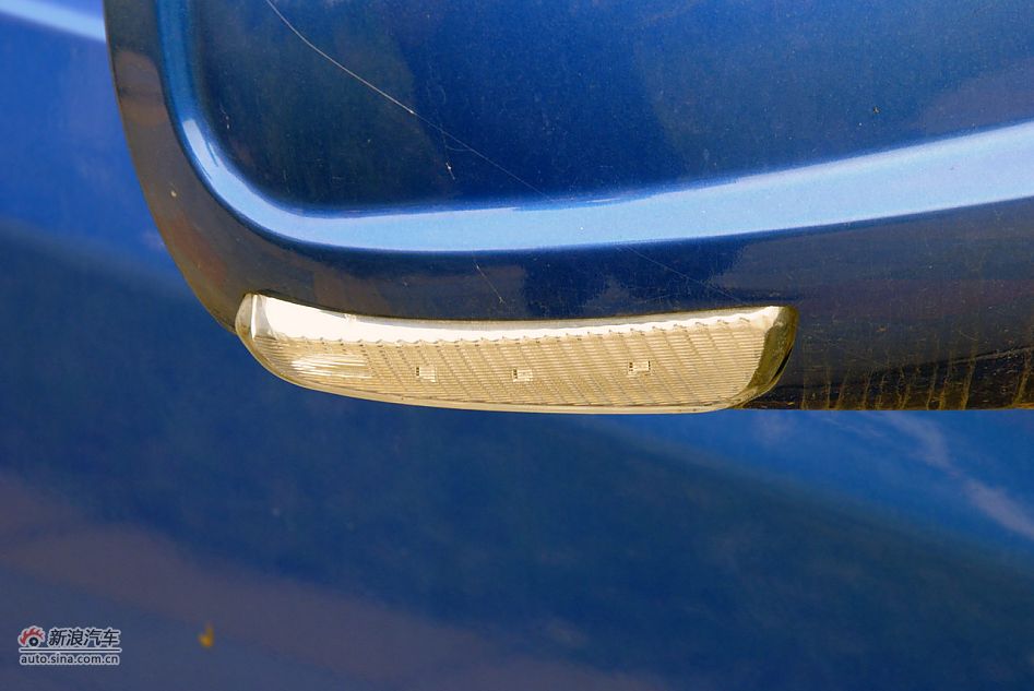 2011̩V10
