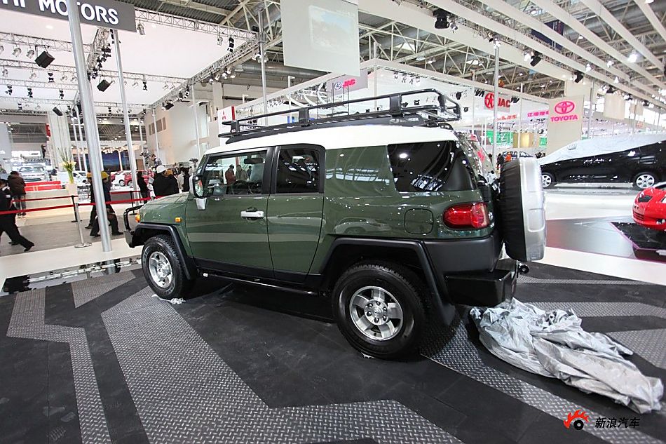 FJ·