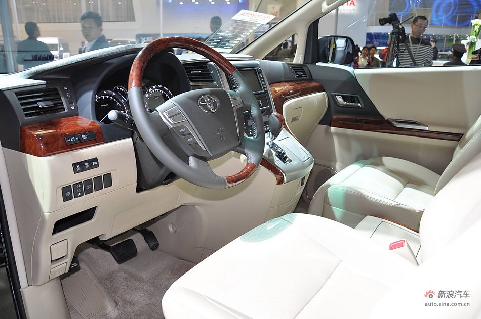 ﰣalphard