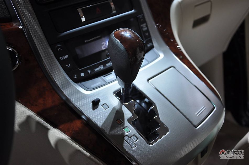 ﰣalphard
