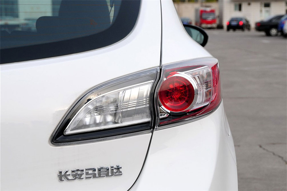 Դ3ǳ  2013 1.6L AT Ӣ ϸ