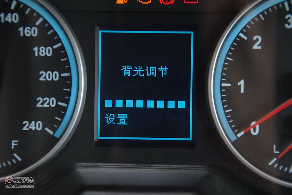 2011л530