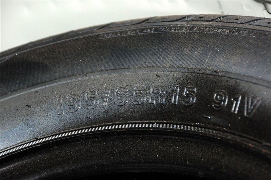 лH530 2012 1.5T AT 