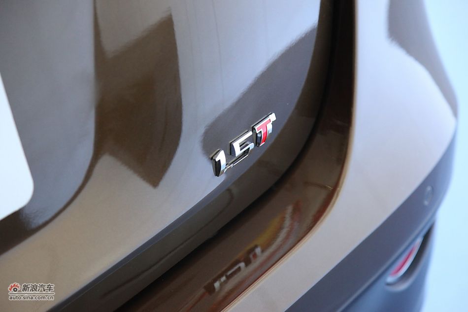лV5