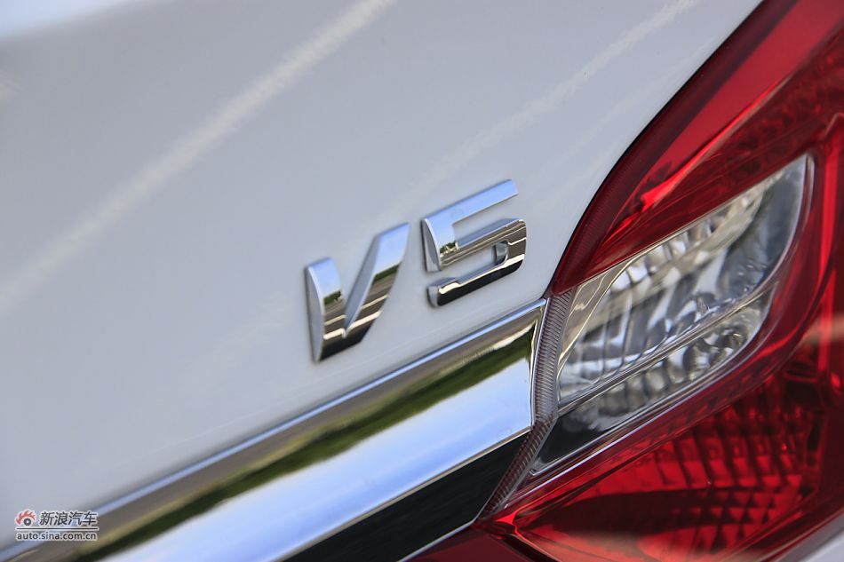 лV5