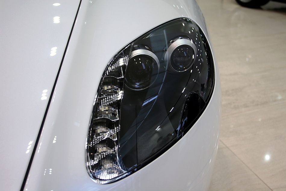 V8 VantageͼƬ