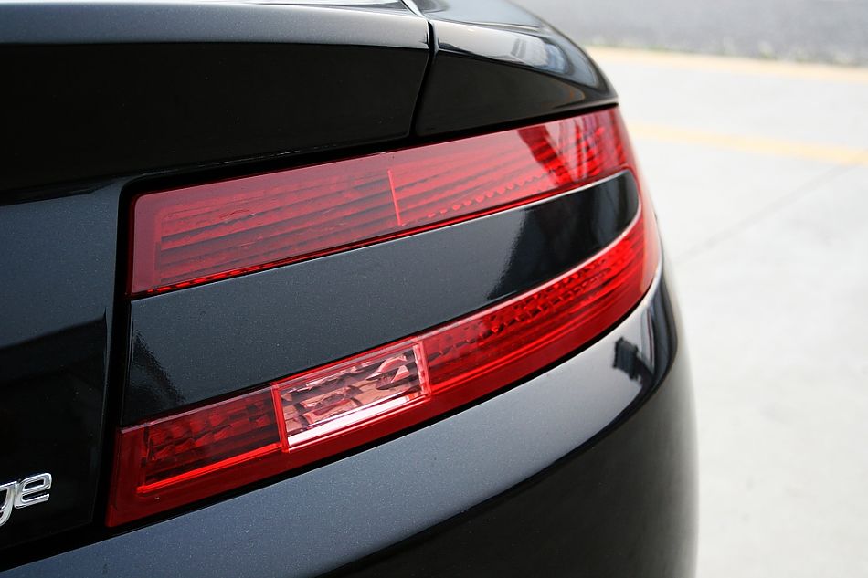 V8 VantageͼƬ