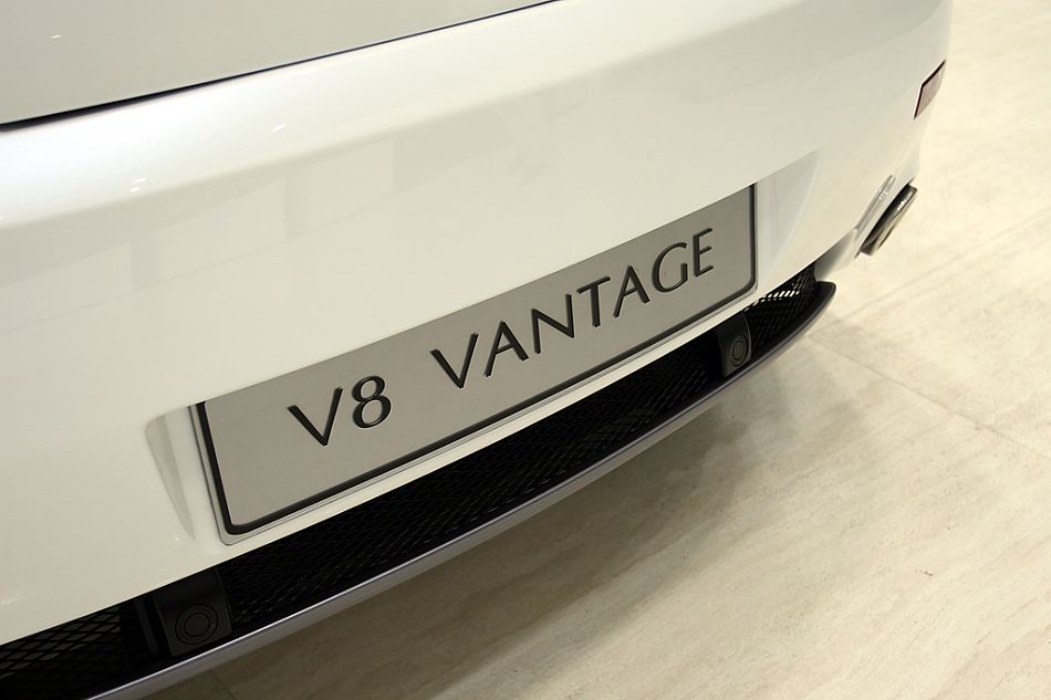 V8 VantageͼƬ