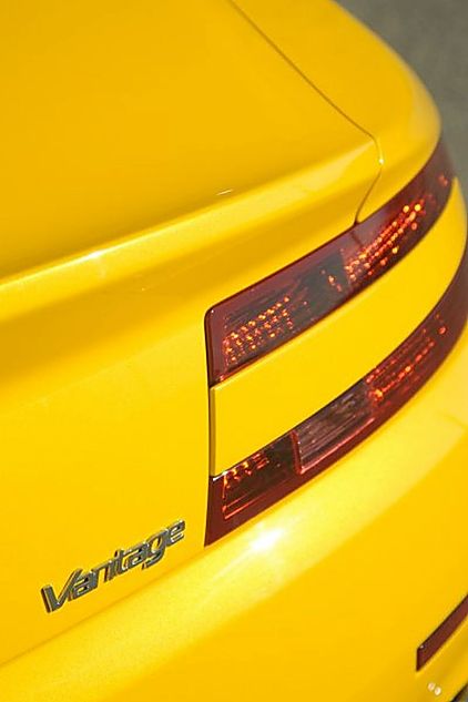 ˹-V8 VantageͼƬ
