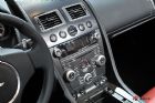 ˹V8-VANTAGE