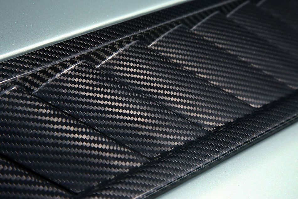 V12 Vantageͼ