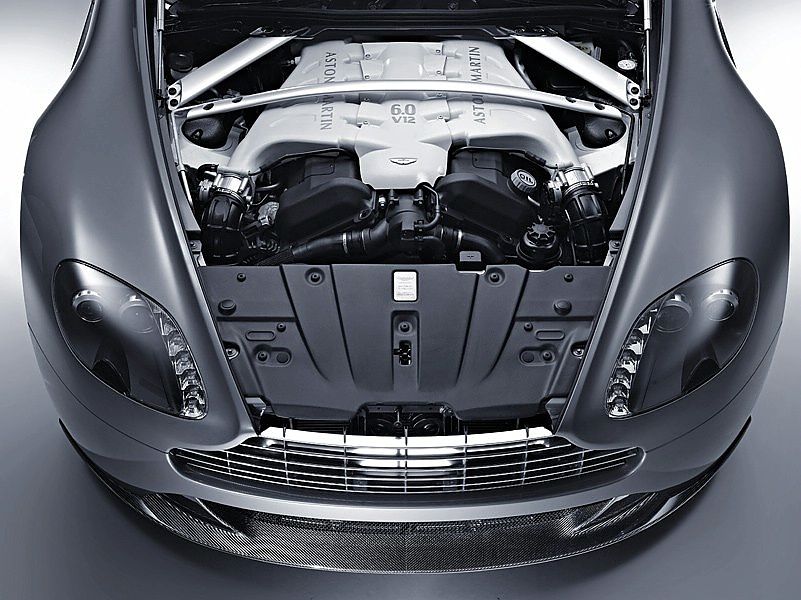 V12 Vantageͼ