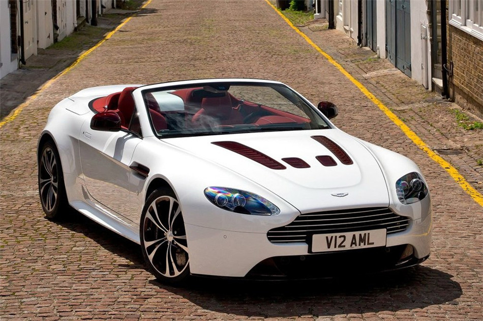 V12 Vantage 2012 6.0L MT Roadster