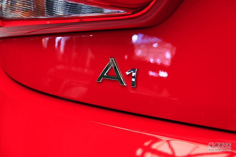 µA1