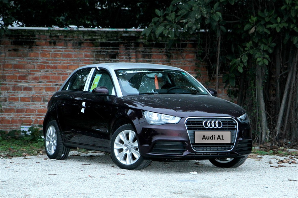 2013 1.4T ˫ 30 TFSI Sportback Urban 