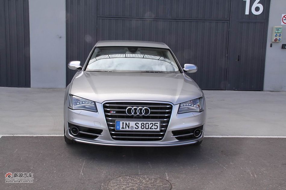 2012µS8