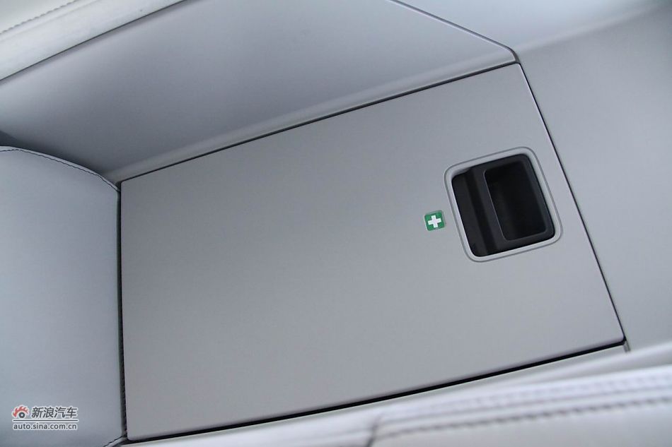 2012µS8ι