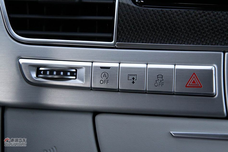 2012µS8ι