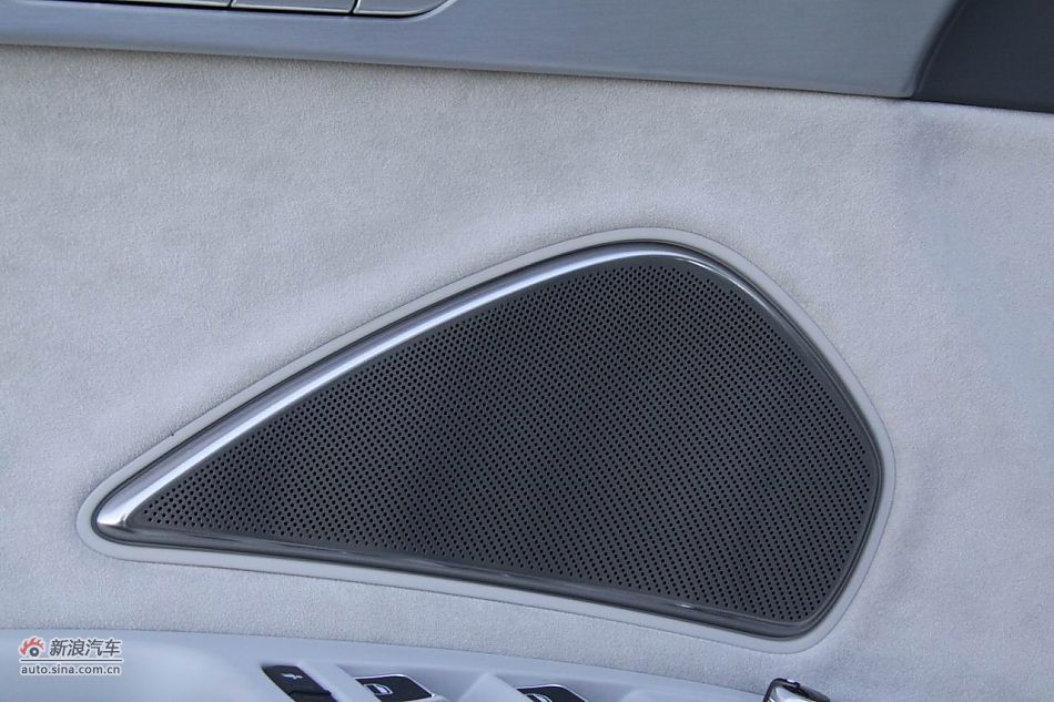 2012µS8ι
