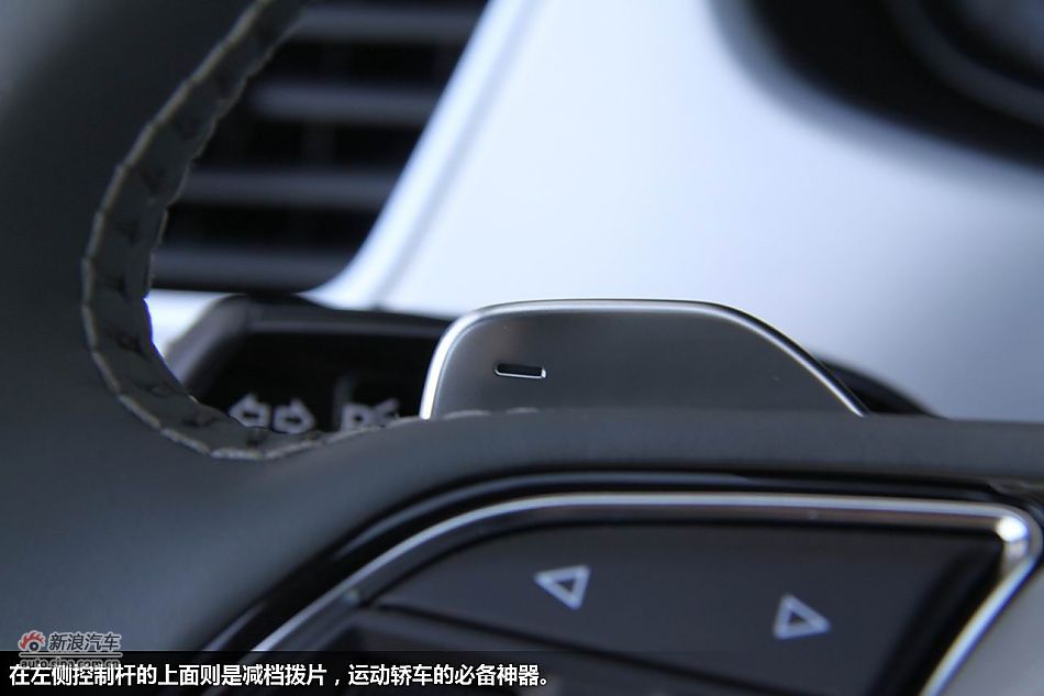 2012µS8