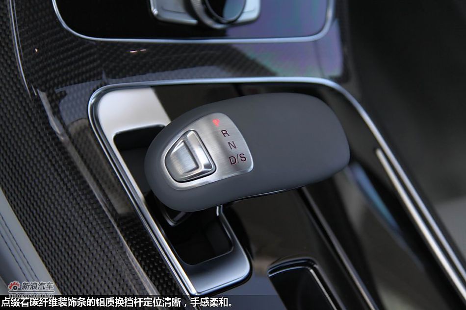 2012µS8
