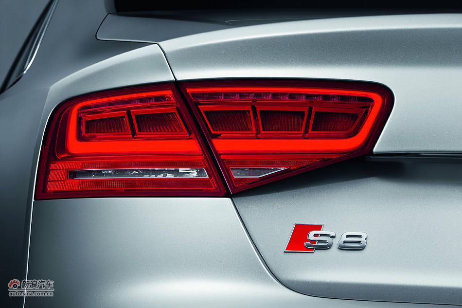 2012µS8ͼ