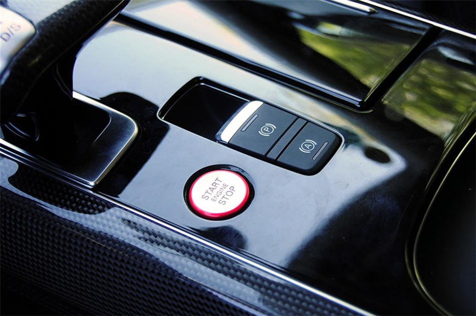 2013 4.0TFSI AT quattro 