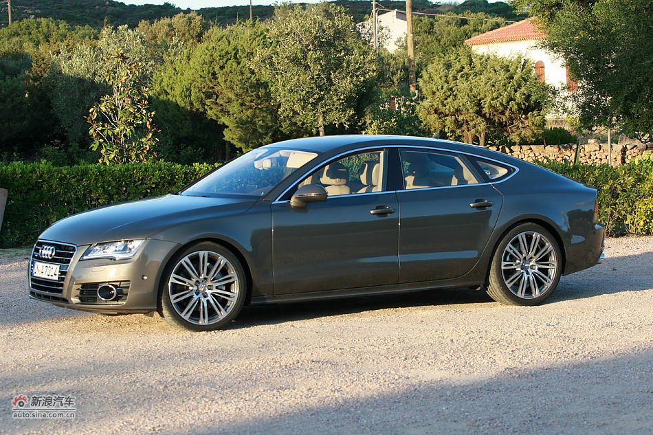 µA7 Sportback