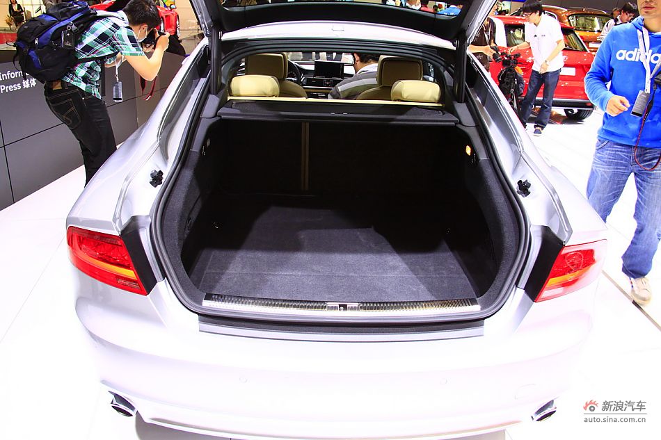 µA7 Sportback