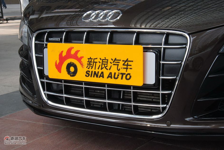 2011µR8 Spyder