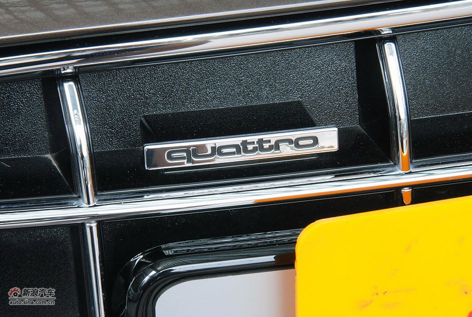 2011µR8 Spyder