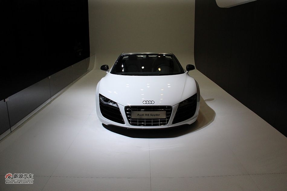 µR8 Spyder