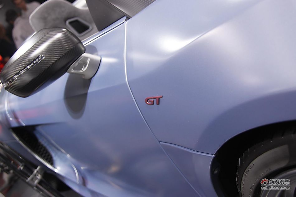 µR8 Spyder GT