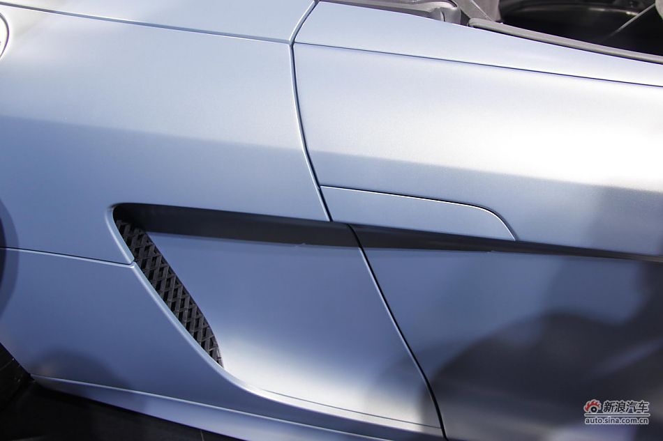 µR8 Spyder GT
