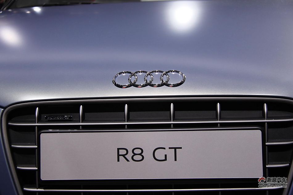 µR8 Spyder GT