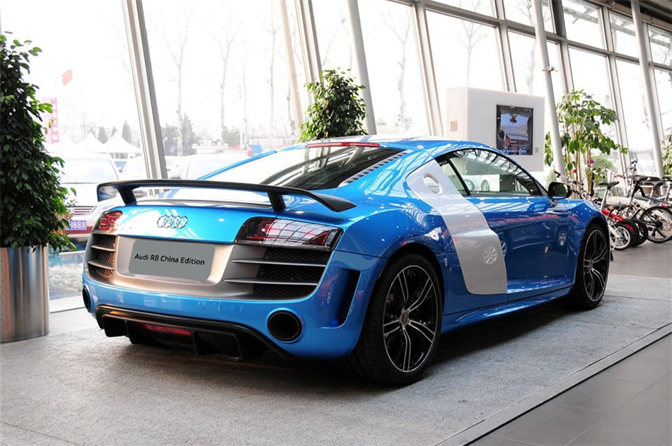 2013 5.2FSI AMT quattroйר 