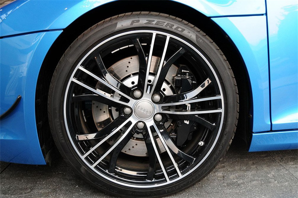 2013 5.2FSI AMT quattroйר 