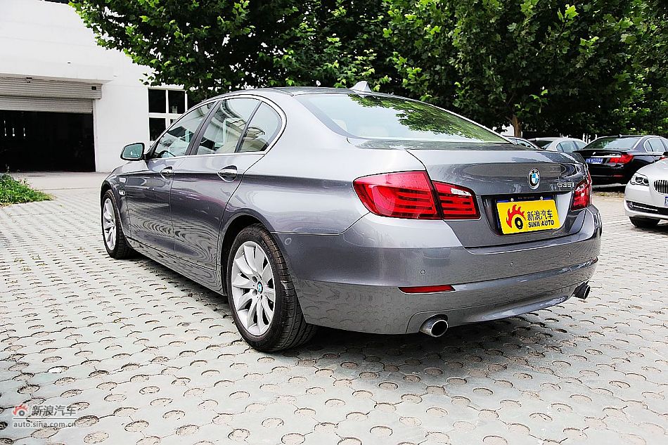 ڱ535i˶