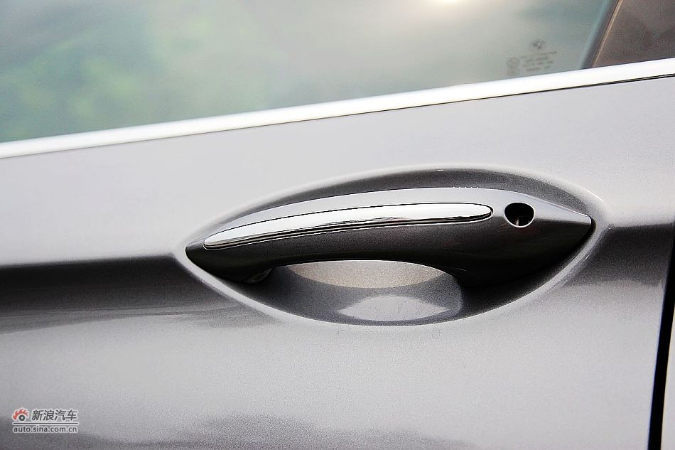 ڱ535i˶
