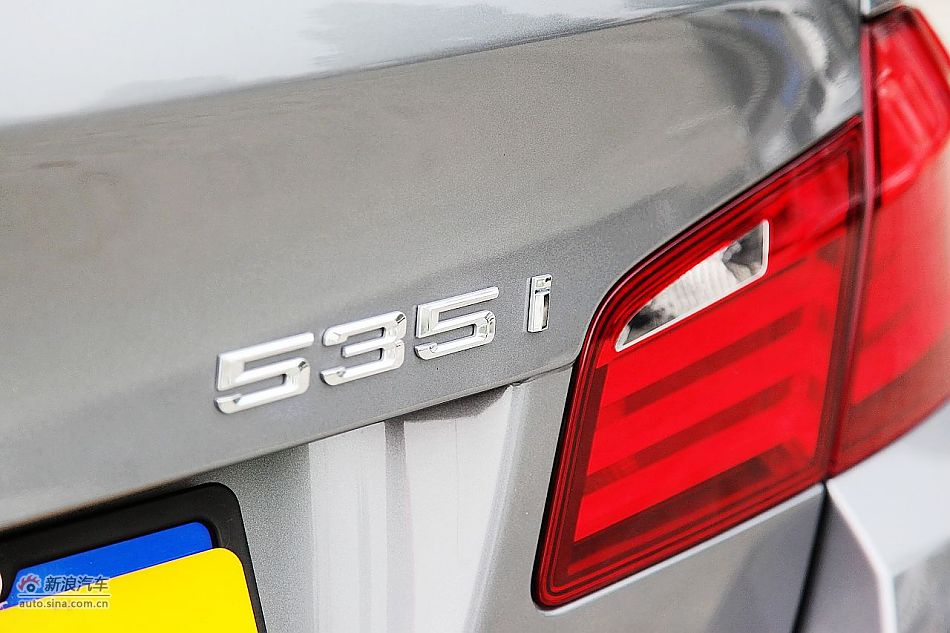 ڱ535i˶