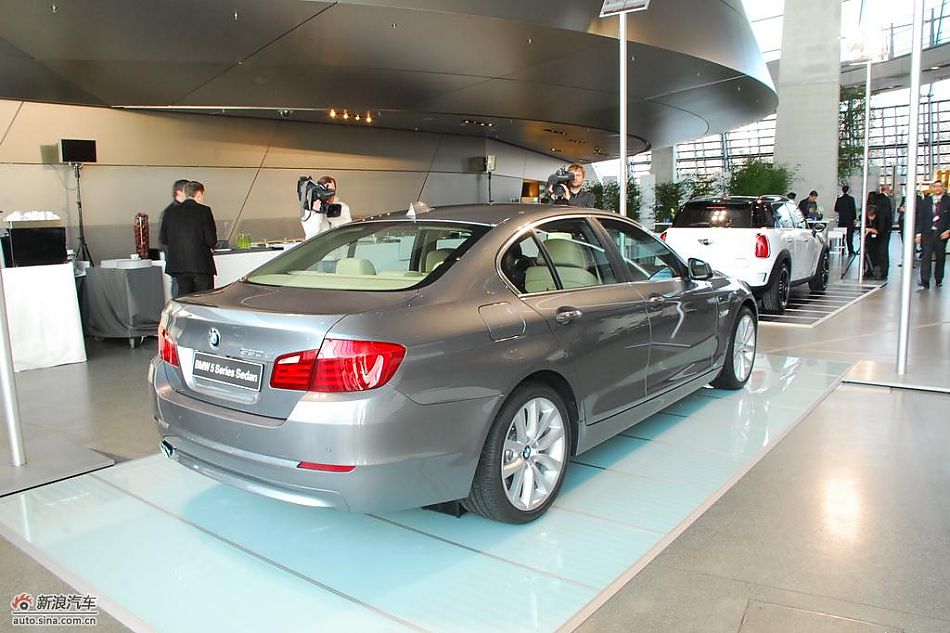 BMW530dʵͼ