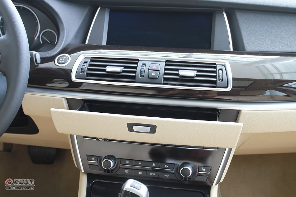 5ϵGT 535i